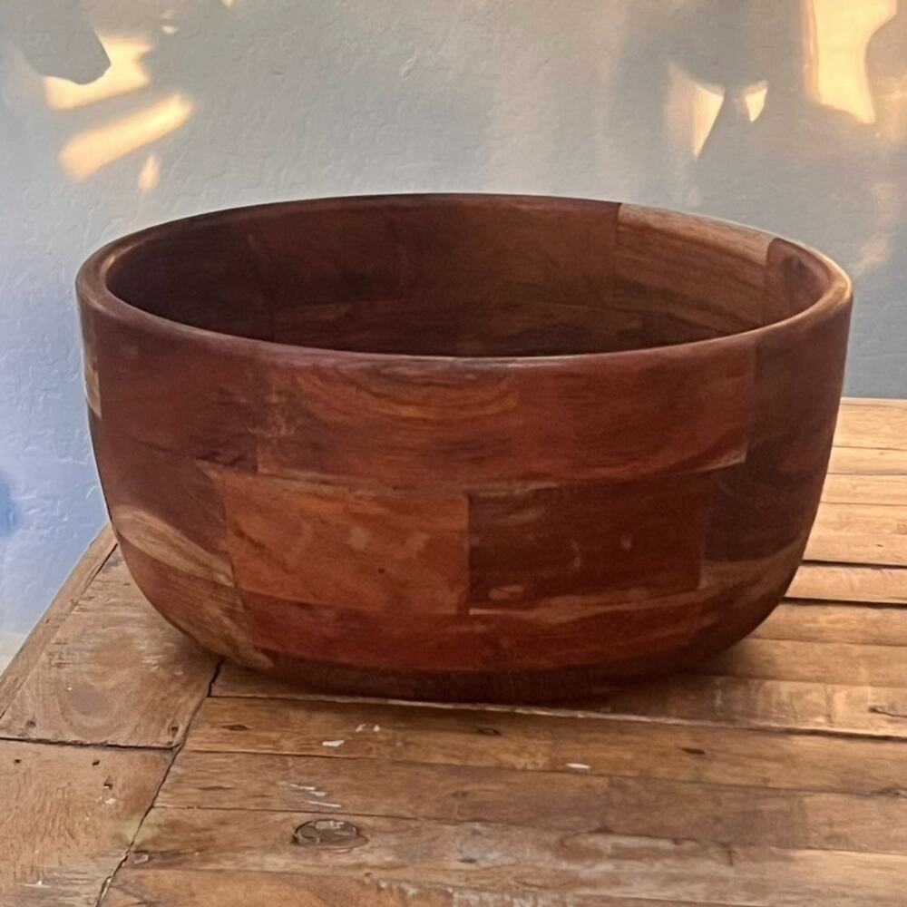 Large Acacia Wood Bowl Decor Serving Bowl 12.5" Tonal Hardwood Strips - Picture 8 of 12